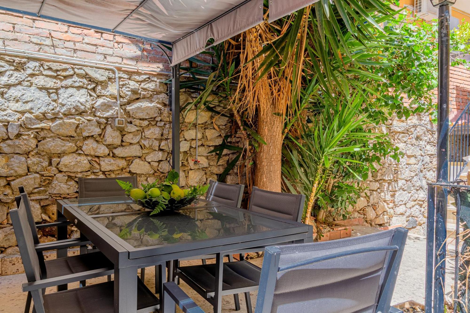 Eidos Apartment Taormina Exterior photo